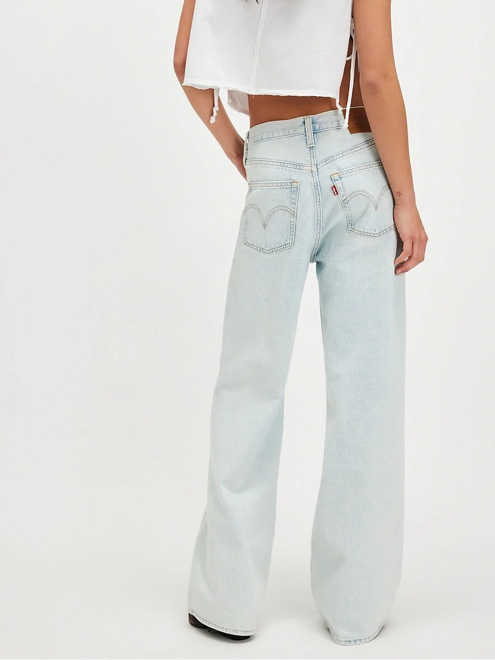 Levi’s Ribcage Wide Leg Jean - Picture 1 of 5